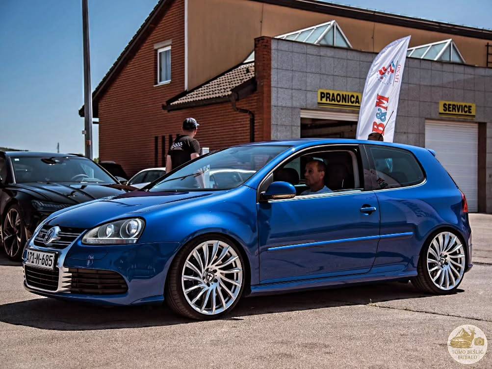 Instagram post from vwtuningshow. This post is in position 1.