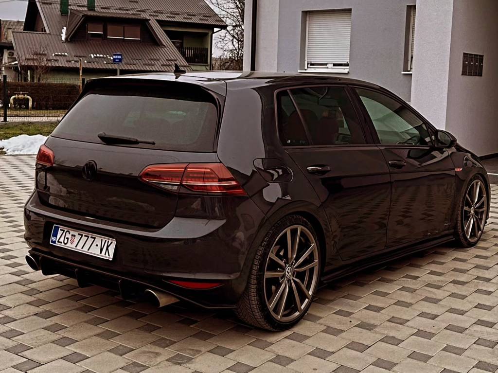 Instagram post from vwtuningshow. This post is in position 1.