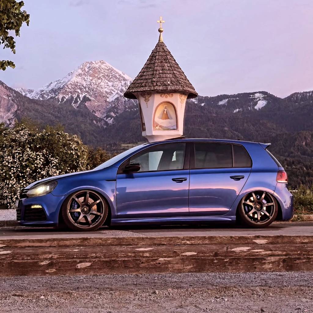 Instagram post from vwtuningshow. This post is in position 2.