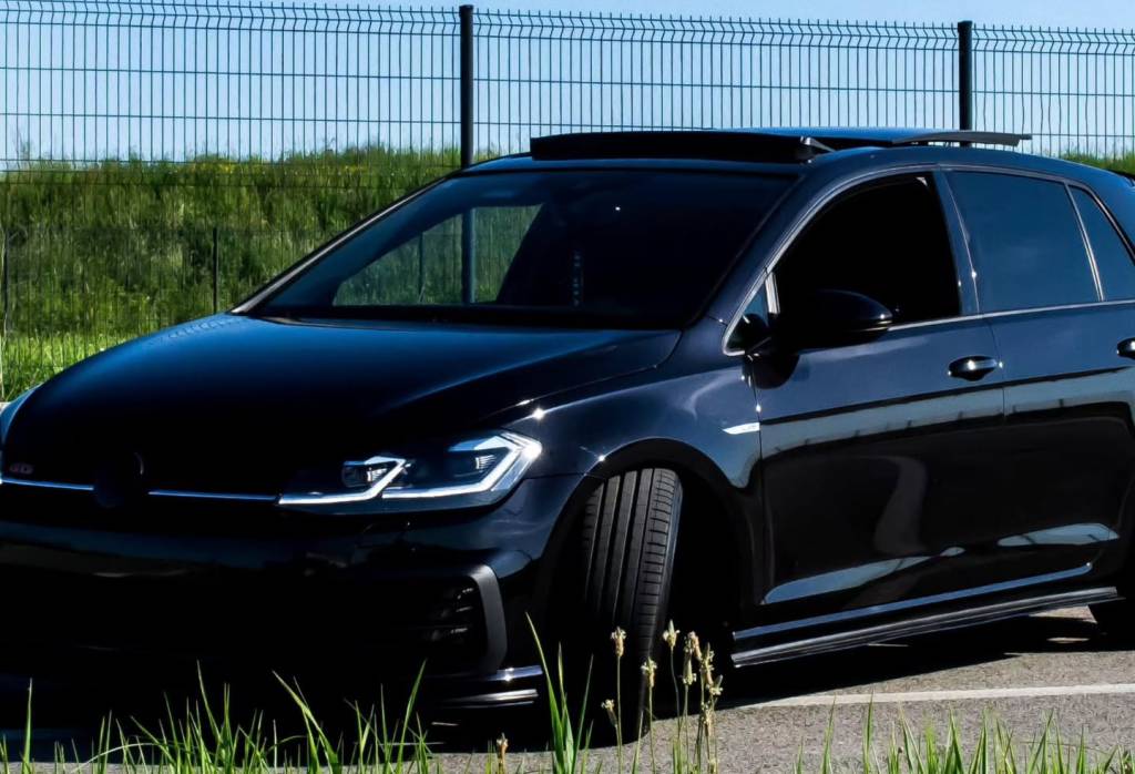 Instagram post from vwtuningshow. This post is in position 4.