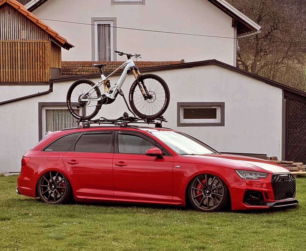 Instagram post from vwtuningshow. This post is in position 2.