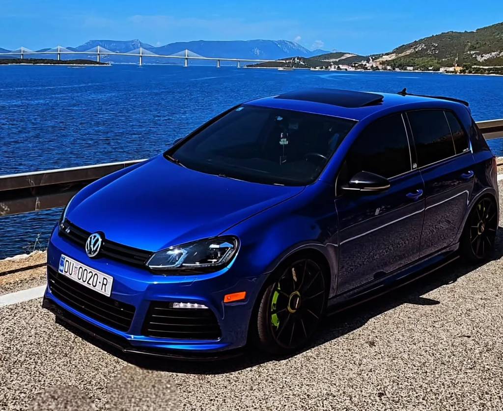 Instagram post from vwtuningshow. This post is in position 0.