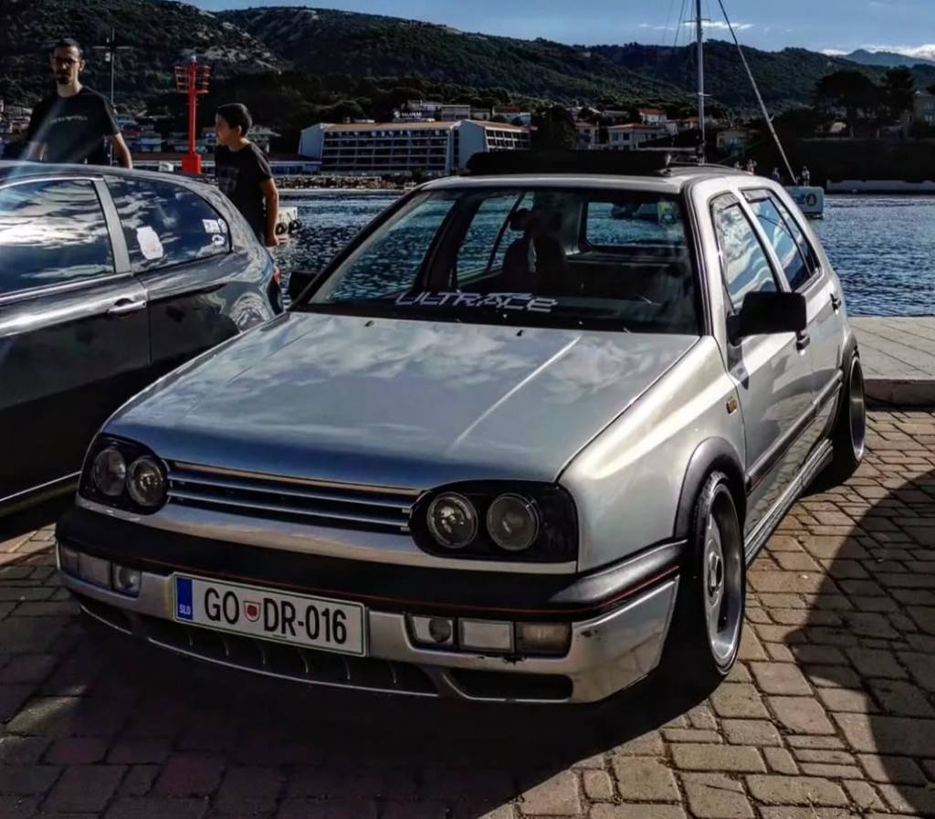 Instagram post from vwtuningshow. This post is in position 0.