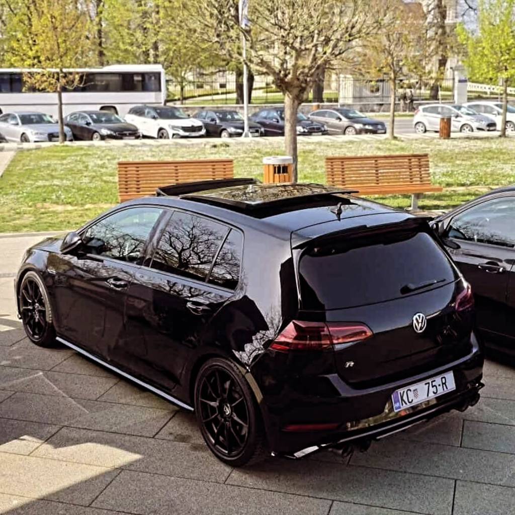 Instagram post from vwtuningshow. This post is in position 2.