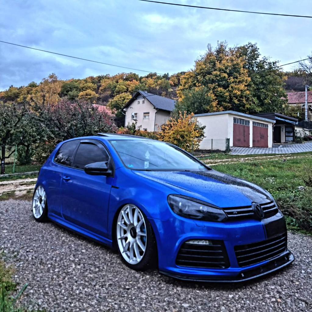 Instagram post from vwtuningshow. This post is in position 0.