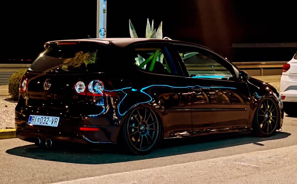 Instagram post from vwtuningshow. This post is in position 0.