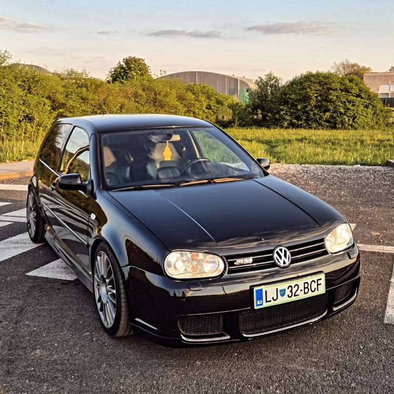 Instagram post from vwtuningshow. This post is in position 1.