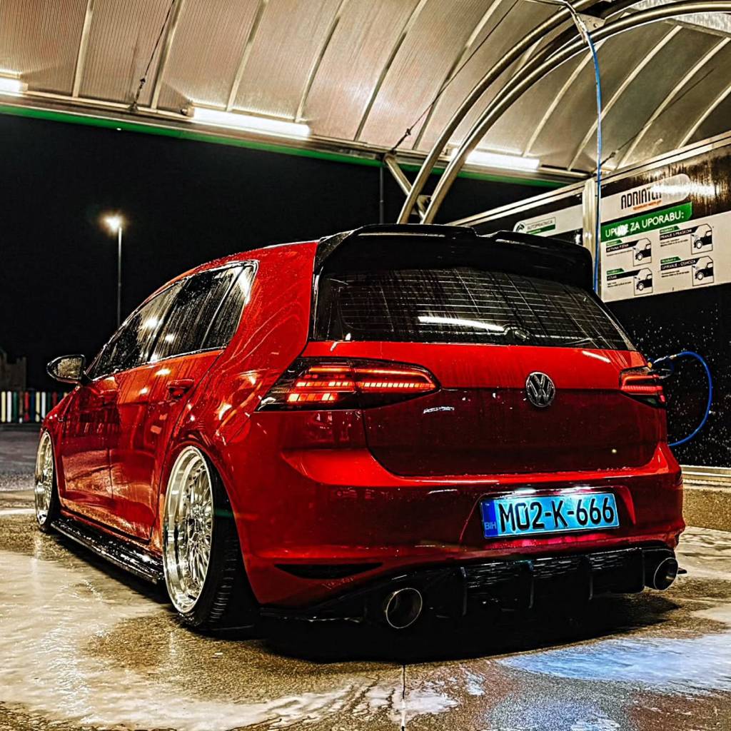 Instagram post from vwtuningshow. This post is in position 0.