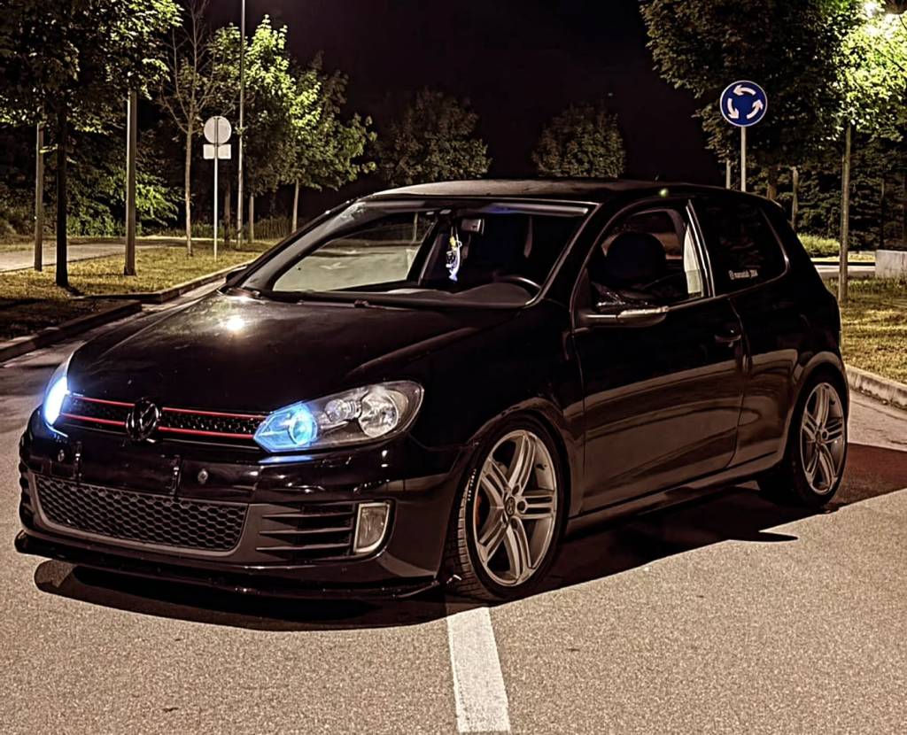 Instagram post from vwtuningshow. This post is in position 0.