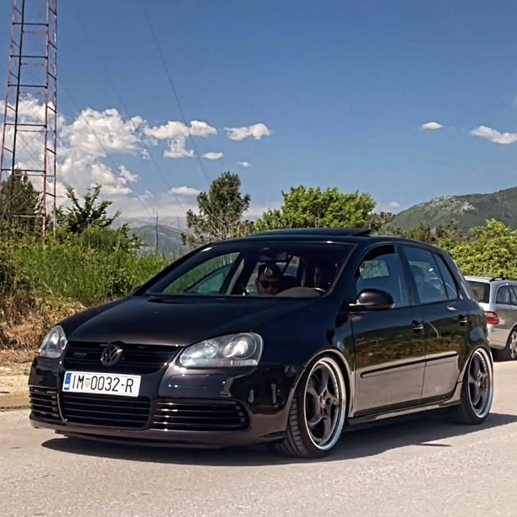 Instagram post from vwtuningshow. This post is in position 0.