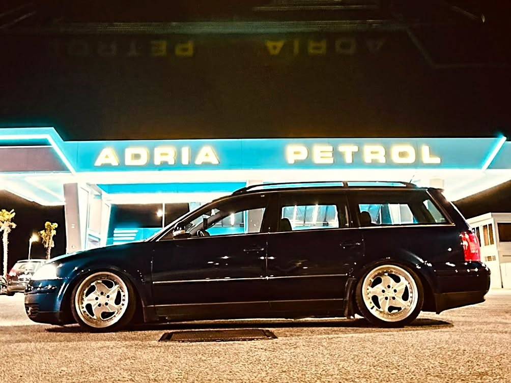 Instagram post from vwtuningshow. This post is in position 3.