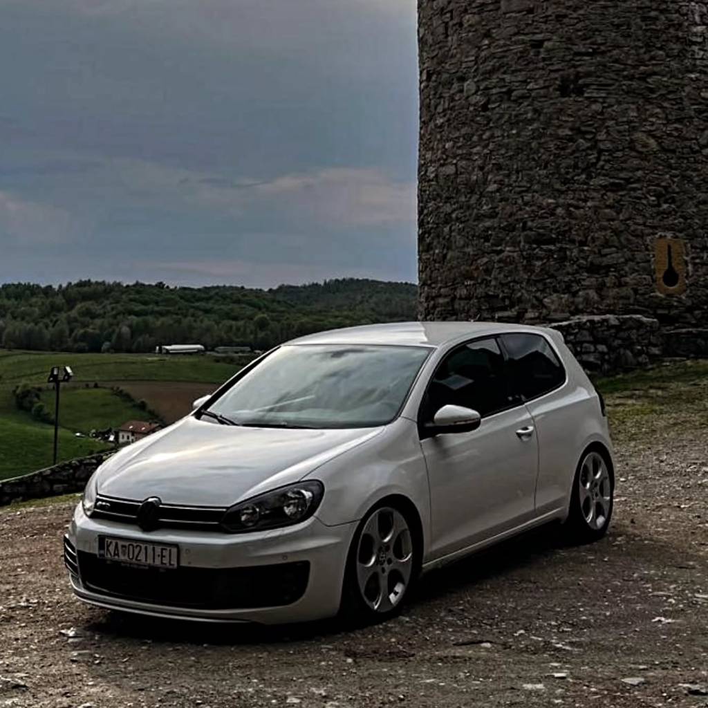 Instagram post from vwtuningshow. This post is in position 2.