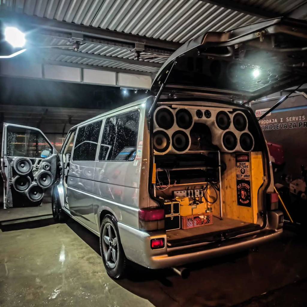 Instagram post from vwtuningshow. This post is in position 12.