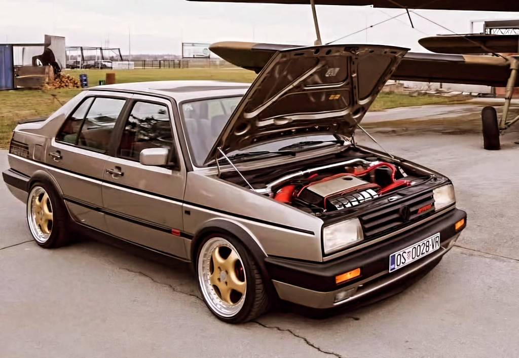 Instagram post from vwtuningshow. This post is in position 1.