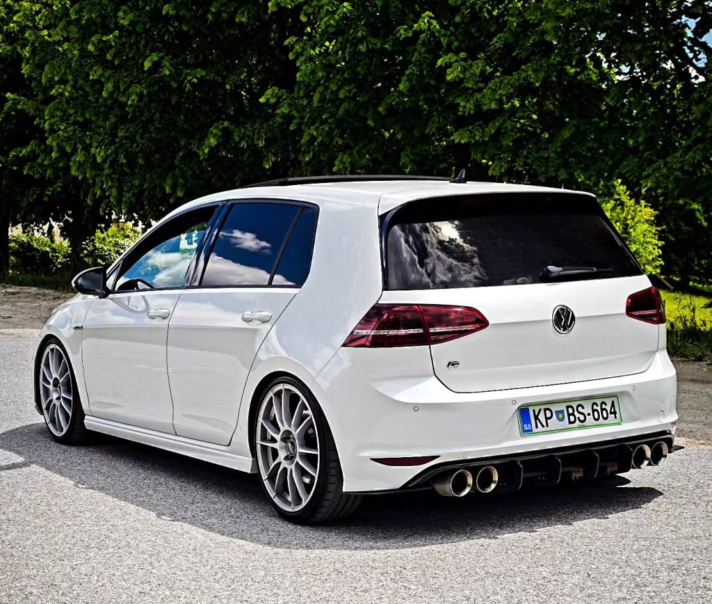 Instagram post from vwtuningshow. This post is in position 1.