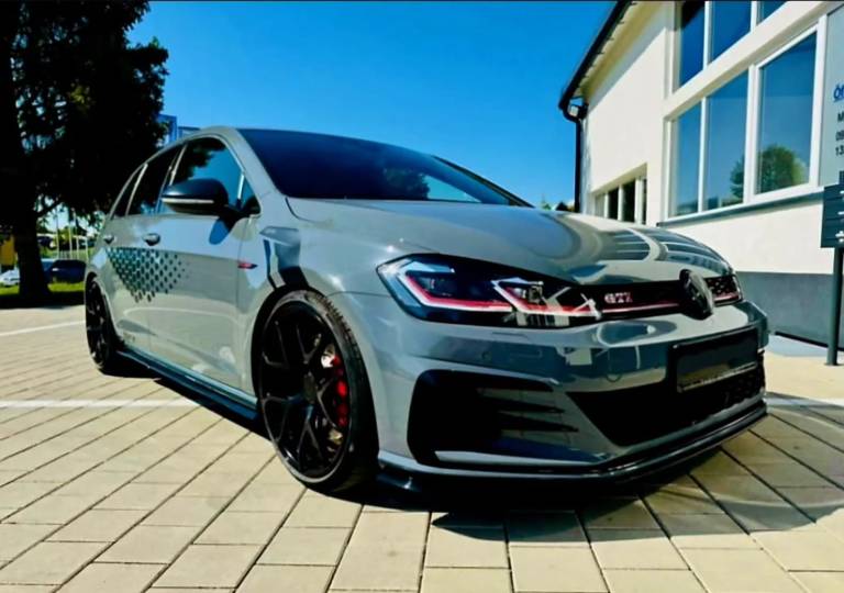 Instagram post from vwtuningshow. This post is in position 4.