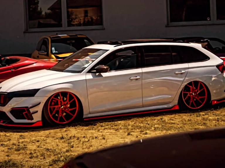 Instagram post from vwtuningshow. This post is in position 7.