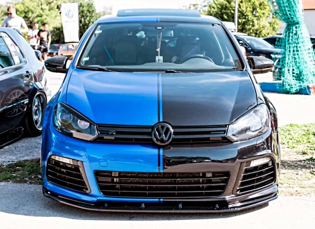 Instagram post from vwtuningshow. This post is in position 2.