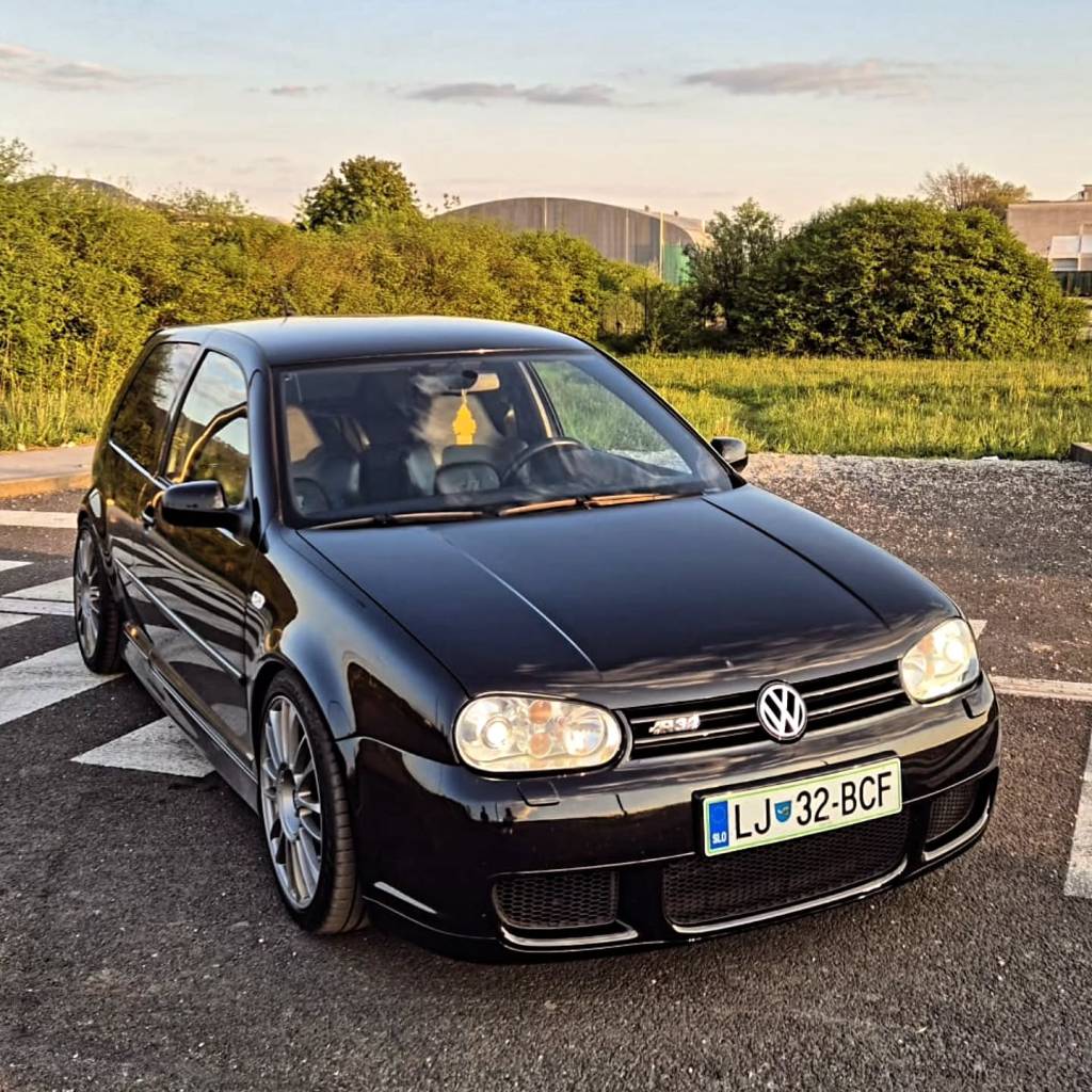 Instagram post from vwtuningshow. This post is in position 0.