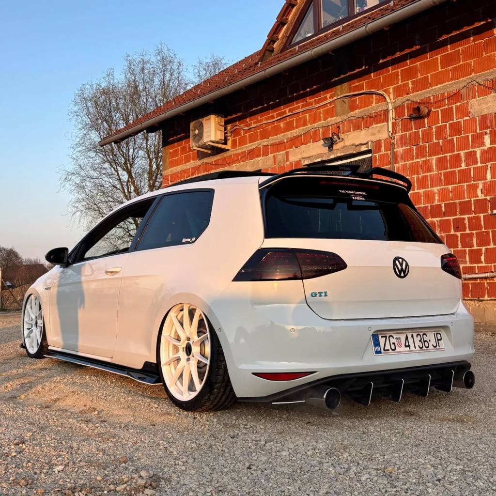 Instagram post from vwtuningshow. This post is in position 1.