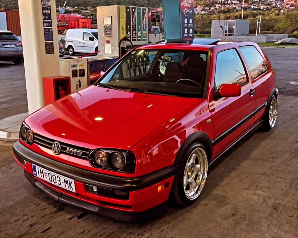 Instagram post from vwtuningshow. This post is in position 1.