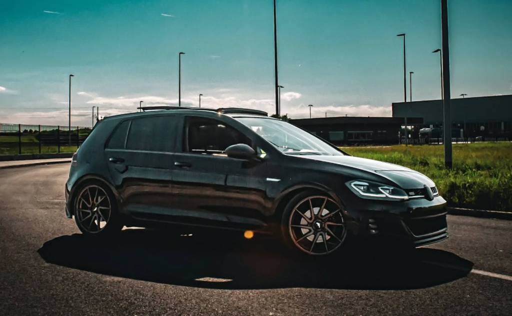 Instagram post from vwtuningshow. This post is in position 2.