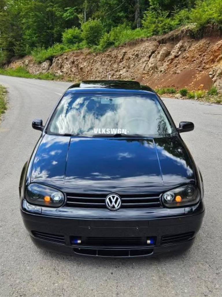 Instagram post from vwtuningshow. This post is in position 5.