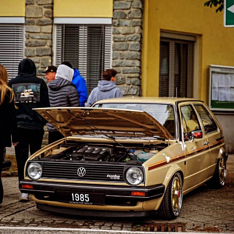 Instagram post from vwtuningshow. This post is in position 3.
