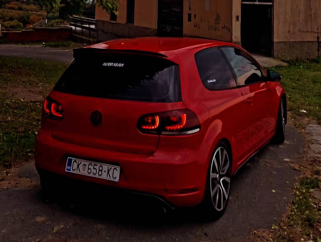 Instagram post from vwtuningshow. This post is in position 1.