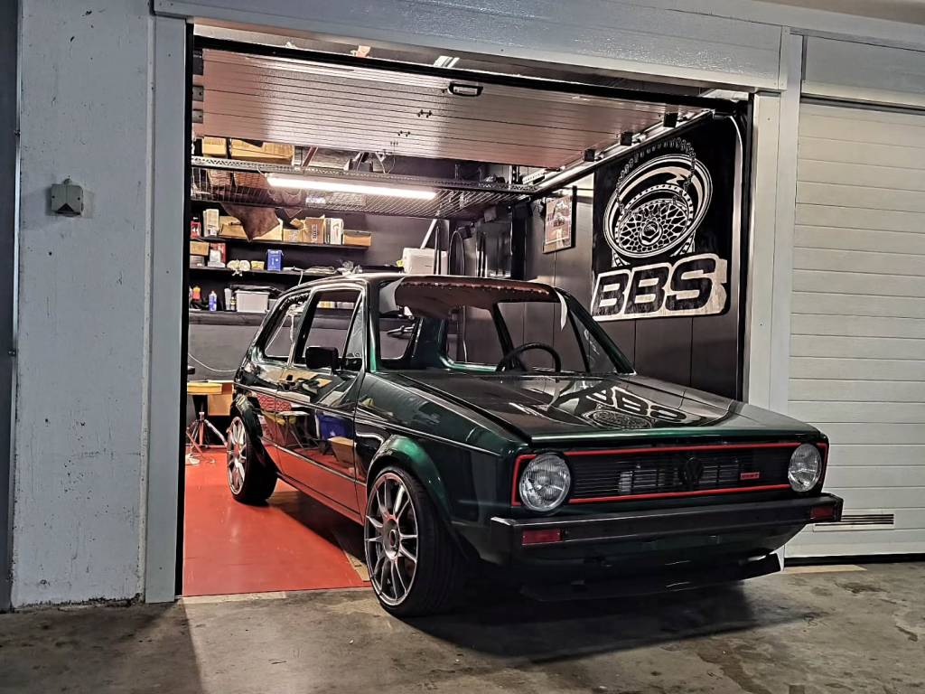Instagram post from vwtuningshow. This post is in position 0.