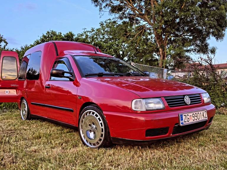 Instagram post from vwtuningshow. This post is in position 5.
