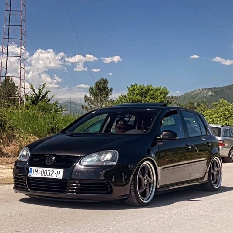 Instagram post from vwtuningshow. This post is in position 1.