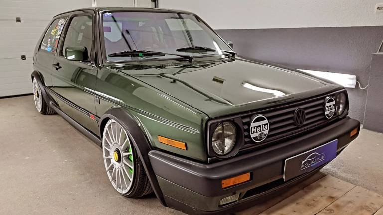 Instagram post from vwtuningshow. This post is in position 17.