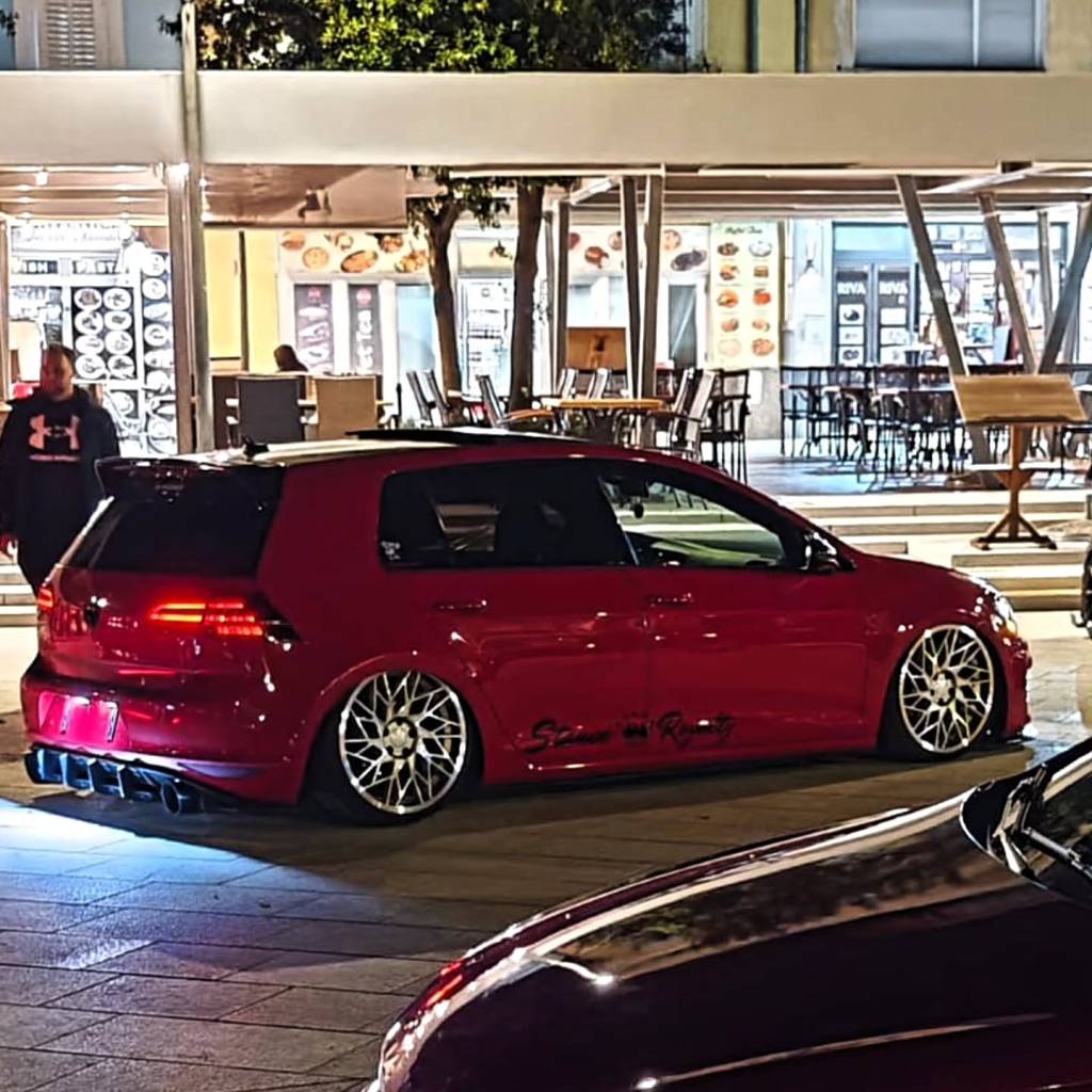 Instagram post from vwtuningshow. This post is in position 3.