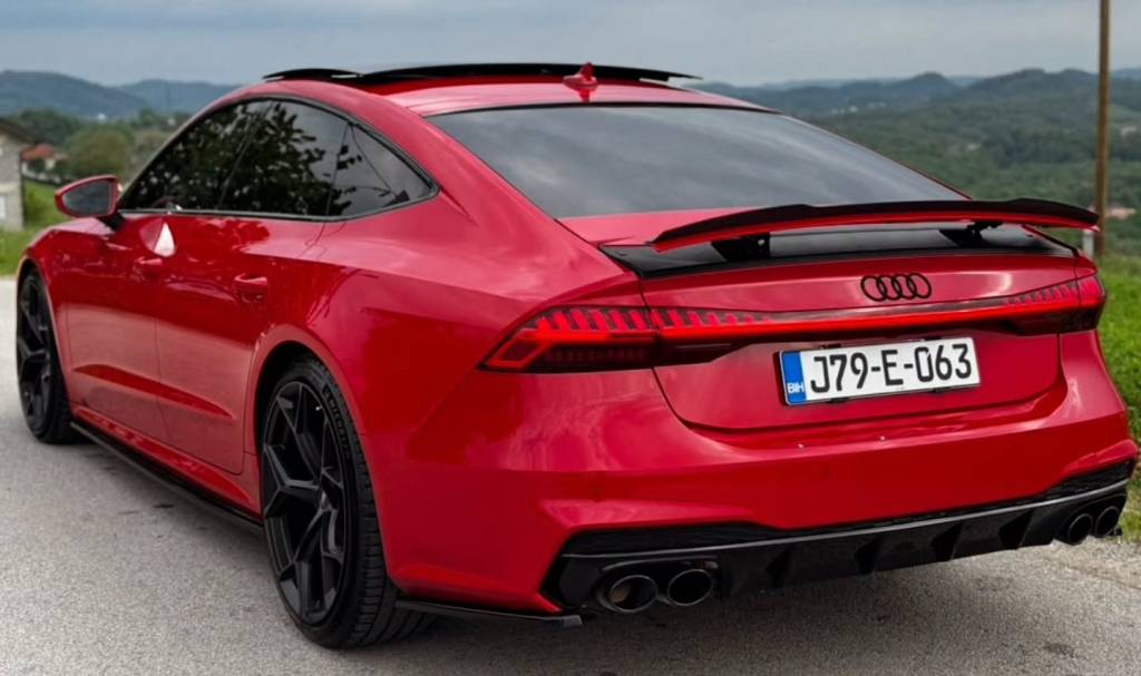 Instagram post from vwtuningshow. This post is in position 1.