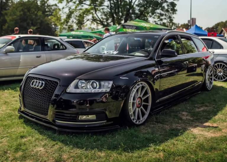 Instagram post from vwtuningshow. This post is in position 6.