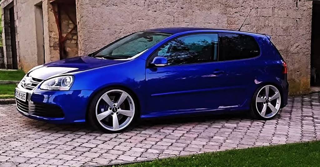 Instagram post from vwtuningshow. This post is in position 2.