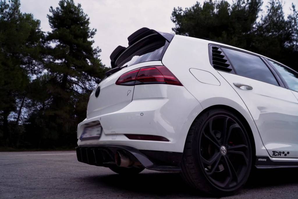 Instagram post from vwtuningshow. This post is in position 4.