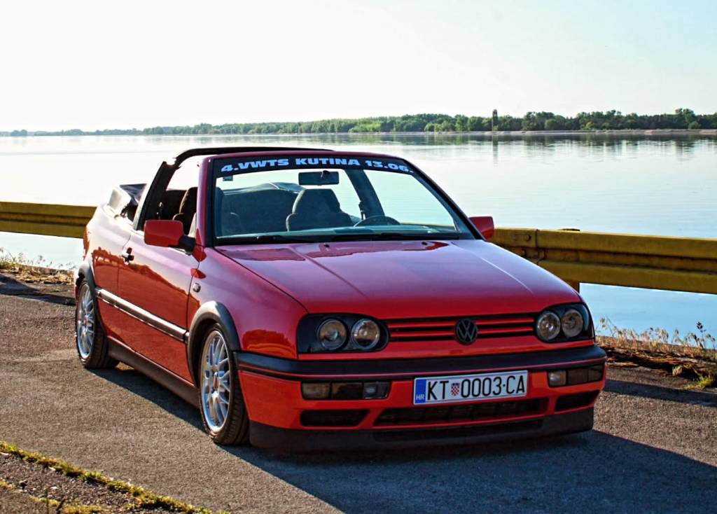Instagram post from vwtuningshow. This post is in position 2.