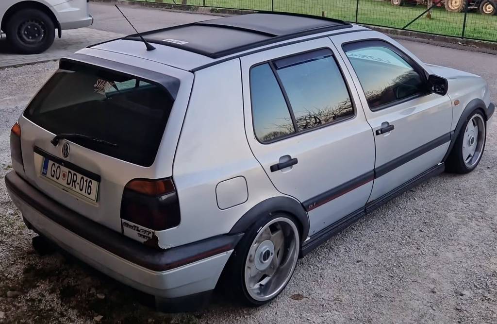 Instagram post from vwtuningshow. This post is in position 1.