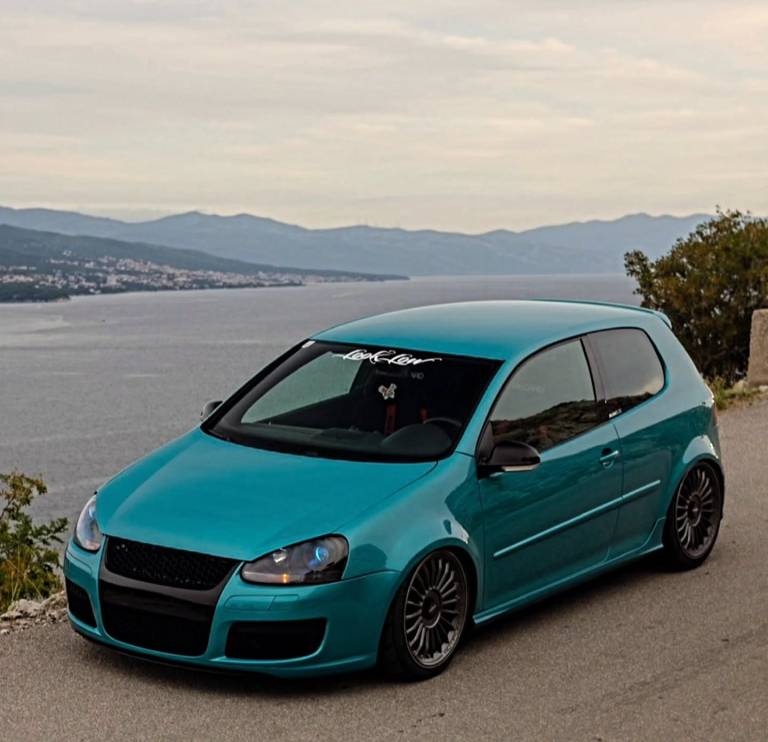 Instagram post from vwtuningshow. This post is in position 1.