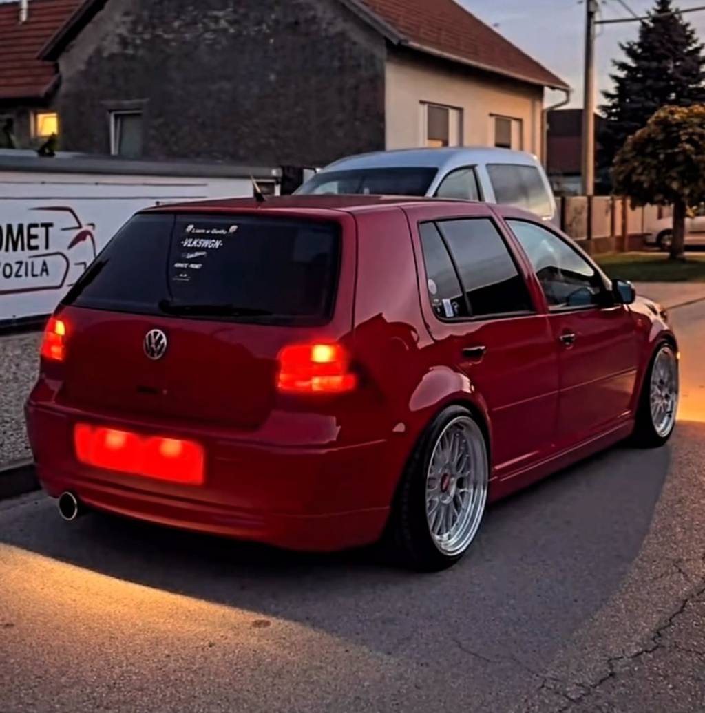 Instagram post from vwtuningshow. This post is in position 1.