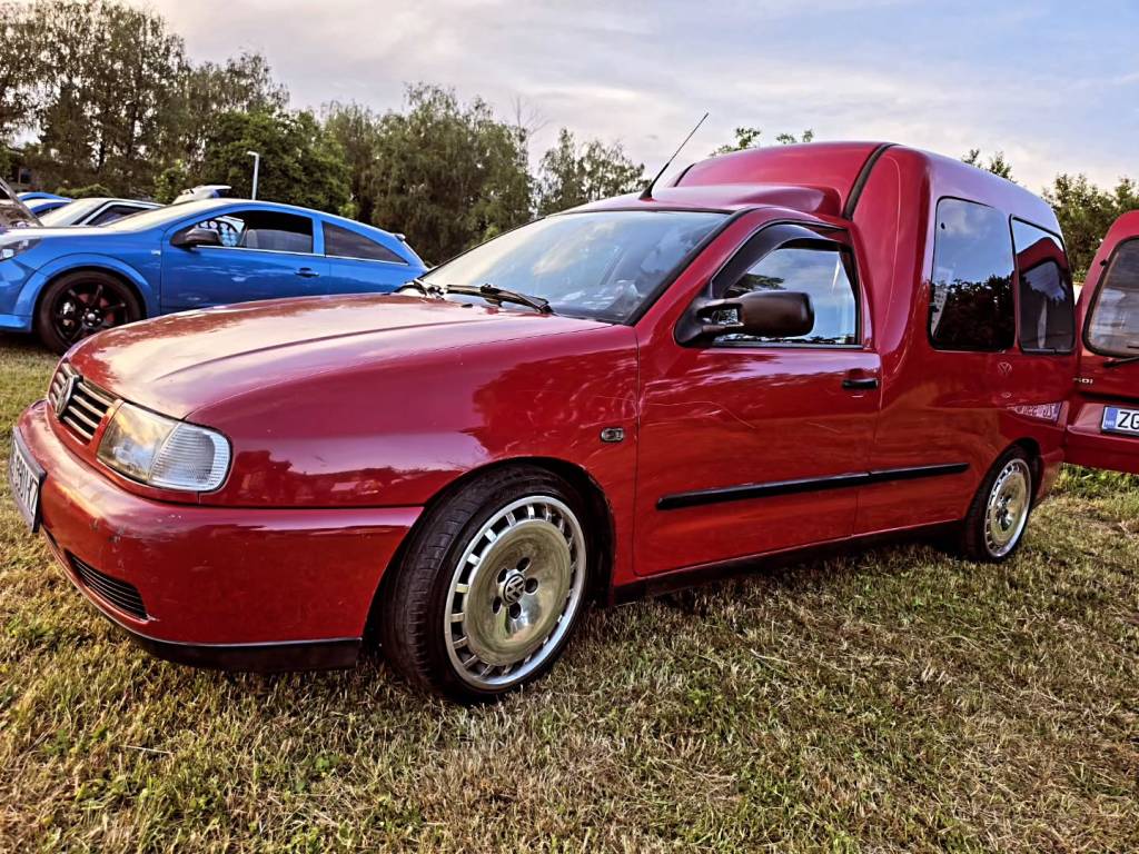 Instagram post from vwtuningshow. This post is in position 2.